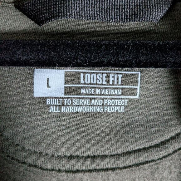 Carhartt workwear loose heavyweight hoodie in like-new condition - Picture 6 of 6